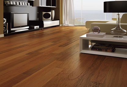  Piso laminado instalado