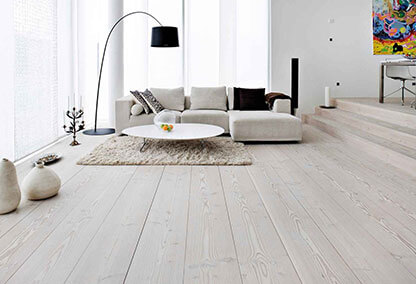Piso laminado colocado